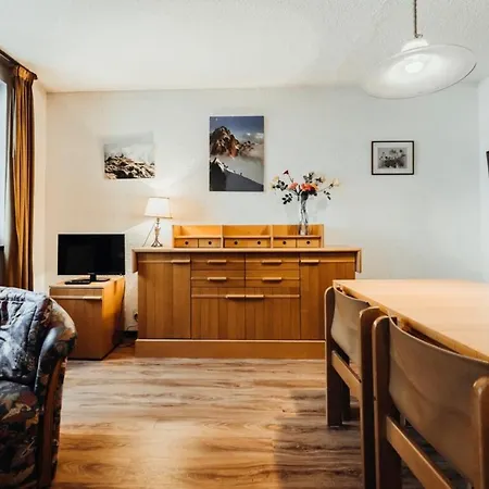 Appartement Liarets Furnished Flat *
