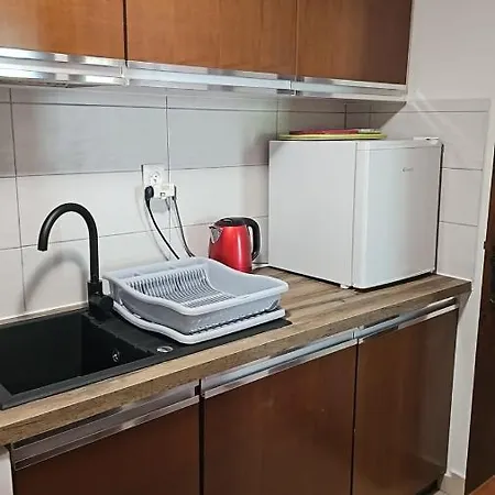 Liarets Furnished Flat Appartement